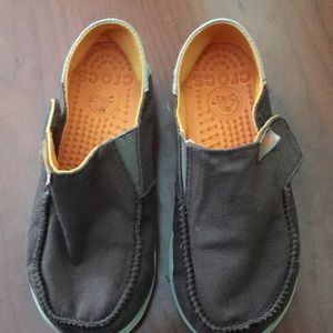 Crocs, slip on shoes, size 10-11 toddler boy
